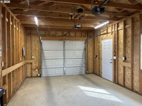 724 W Rainbow Street Roseburg OR 97471