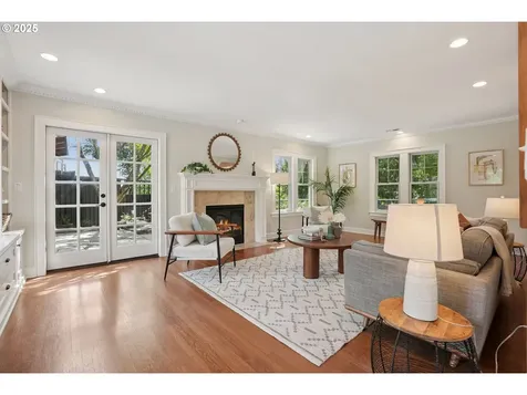 2950 SW Bennington Drive Portland OR 97205
