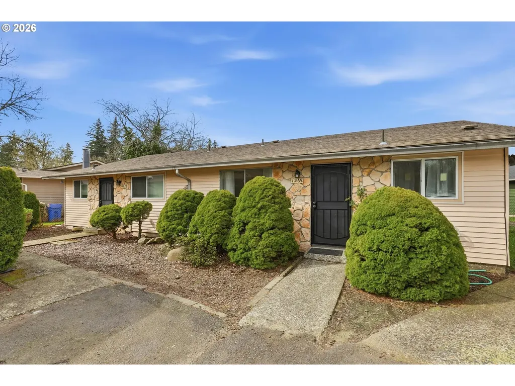 1267 NE 183rd Avenue Portland OR 97230