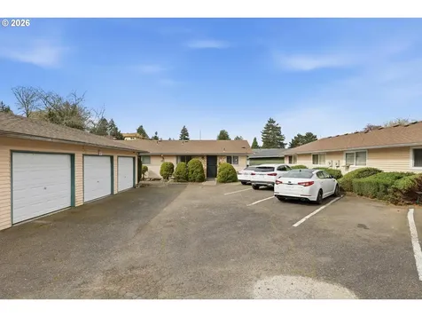 1267 NE 183rd Avenue Portland OR 97230