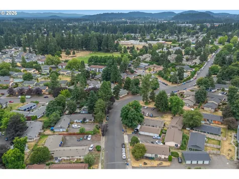 1267 NE 183rd Avenue Portland OR 97230