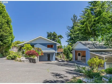 2150 N 11th Street Coos Bay OR 97420
