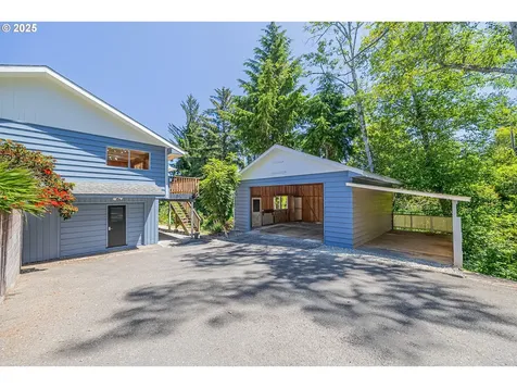 2150 N 11th Street Coos Bay OR 97420