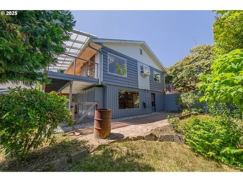 2150 N 11th Street Coos Bay OR 97420