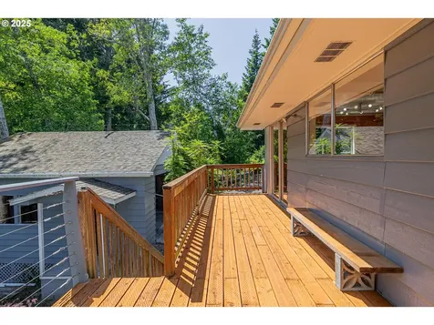2150 N 11th Street Coos Bay OR 97420