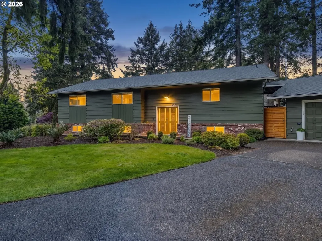 2414 SE Bella Vista Road Vancouver WA 98683