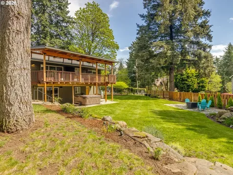 2414 SE Bella Vista Road Vancouver WA 98683