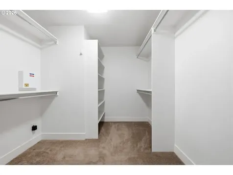 1930 Sterling Park Place Eugene OR 97408