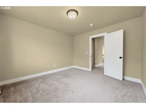 1930 Sterling Park Place Eugene OR 97408