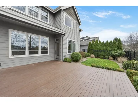 1930 Sterling Park Place Eugene OR 97408