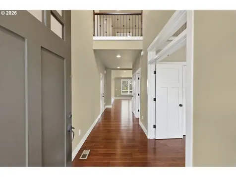 1930 Sterling Park Place Eugene OR 97408