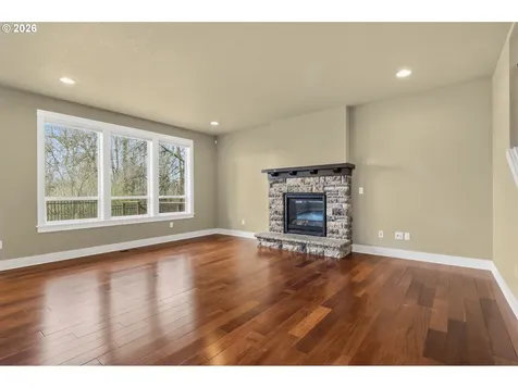 1930 Sterling Park Place Eugene OR 97408
