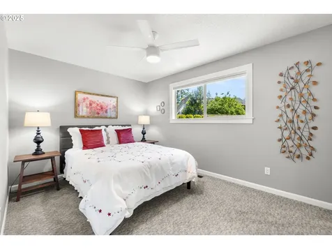 5575 Sinclair Street West Linn OR 97068