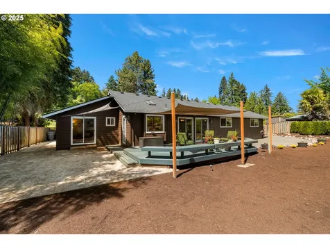 5575 Sinclair Street West Linn OR 97068