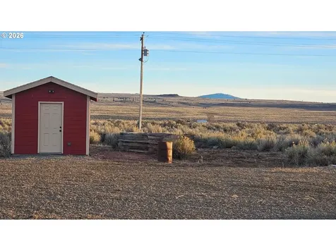 46864 Tucker Road Christmas Valley OR 97641