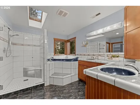 12321 NE 293rd Street Battle Ground WA 98604