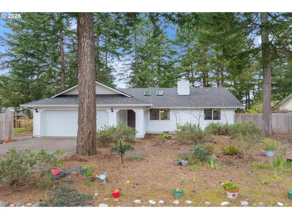 2191 Willow Street Florence OR 97439