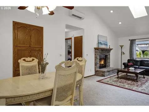 2191 Willow Street Florence OR 97439