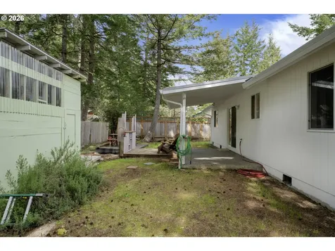 2191 Willow Street Florence OR 97439