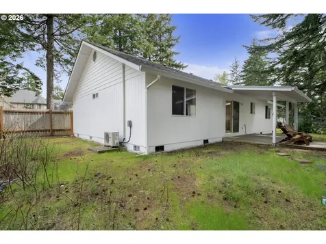 2191 Willow Street Florence OR 97439