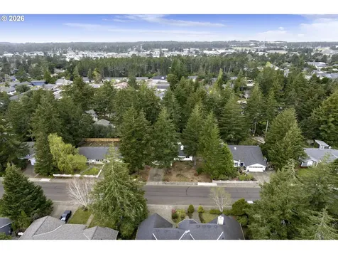 2191 Willow Street Florence OR 97439