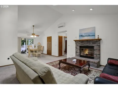 2191 Willow Street Florence OR 97439