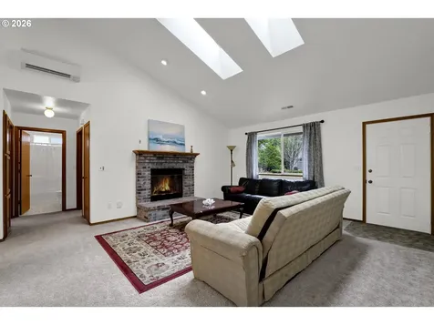 2191 Willow Street Florence OR 97439