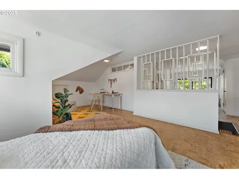 6707 N Curtis Avenue Portland OR 97217