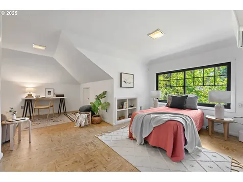 6707 N Curtis Avenue Portland OR 97217