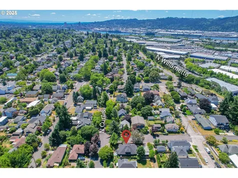 6707 N Curtis Avenue Portland OR 97217