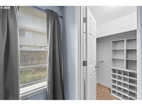 12313 NE 41st Street Vancouver WA 98682