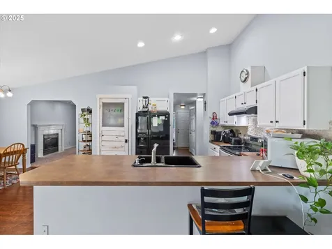 12313 NE 41st Street Vancouver WA 98682