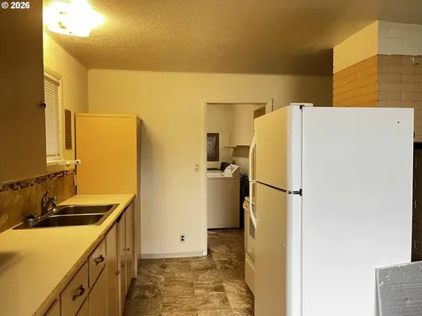 83189 Clear Lake Road Florence OR 97439