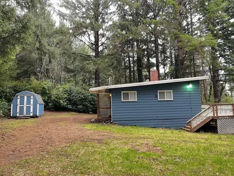83189 Clear Lake Road Florence OR 97439