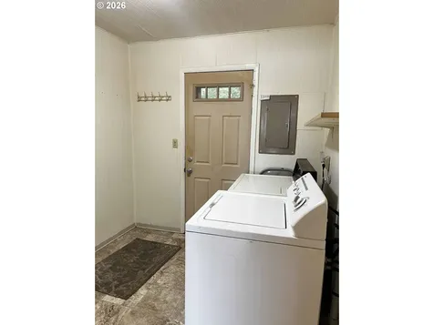 83189 Clear Lake Road Florence OR 97439