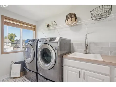 133 Warbler Drive Kelso WA 98626