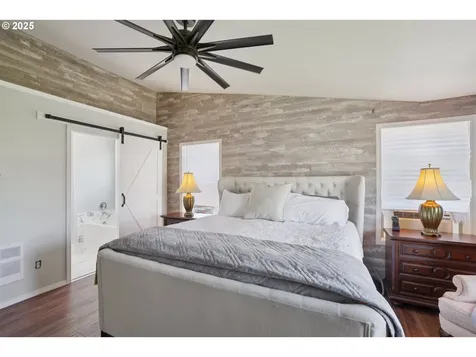 133 Warbler Drive Kelso WA 98626