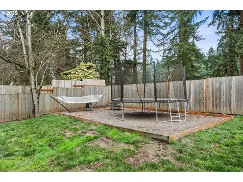 8232 SW Tygh Loop Tualatin OR 97062