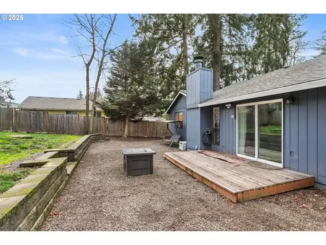 8232 SW Tygh Loop Tualatin OR 97062
