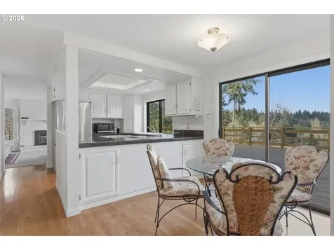 3945 Spring Boulevard Eugene OR 97405