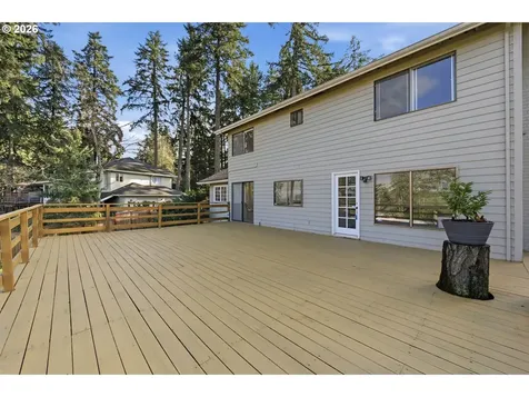 3945 Spring Boulevard Eugene OR 97405