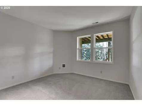 700 SW 67th Place Portland OR 97225