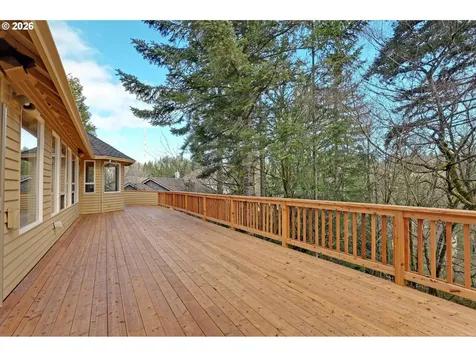 700 SW 67th Place Portland OR 97225
