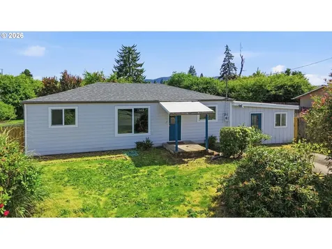 5135 C Street Springfield OR 97478