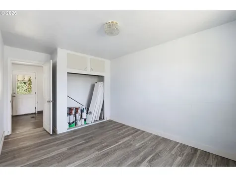 5135 C Street Springfield OR 97478