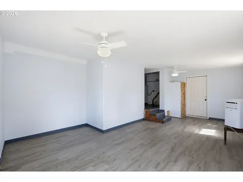 5135 C Street Springfield OR 97478
