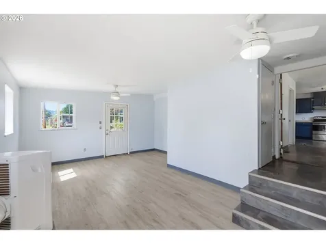 5135 C Street Springfield OR 97478