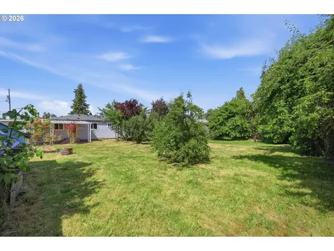 5135 C Street Springfield OR 97478