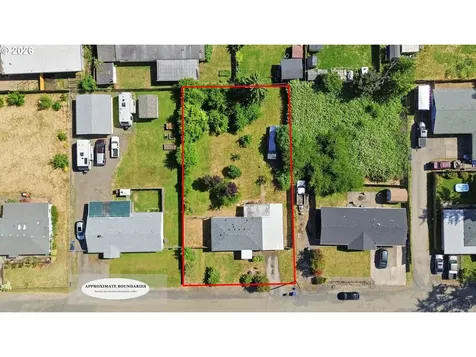 5135 C Street Springfield OR 97478