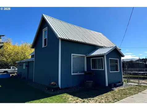209 N River Street Enterprise OR 97828